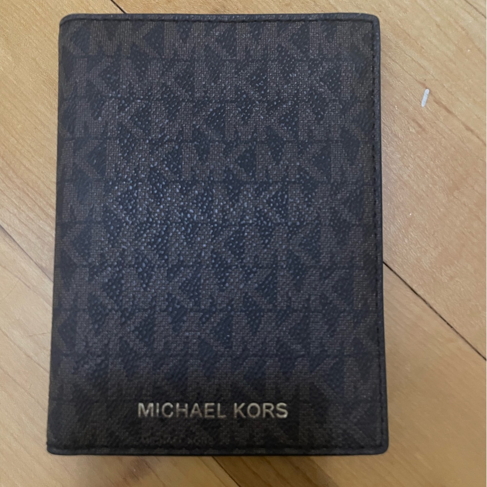 Michael Kors Passport Wallet